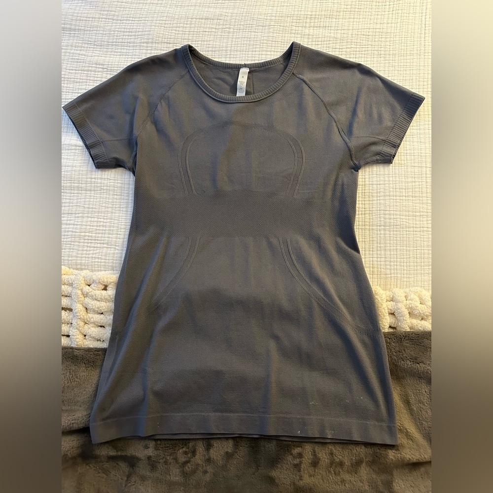 Lululemon Short Sleeve